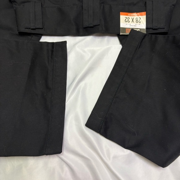 5.11 Tactical EMS Pants Cargo Mens Regular Fit 28X32 NWT Black - Picture 5 of 7
